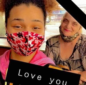 Meet your Posher, Linda